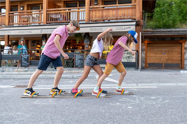 Jeux en bois - ©Le Grand-Bornand Tourisme