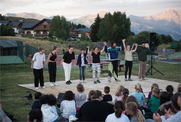 Cabaret, soirée de clôture - Festival Spectacle Est Dans La Rue - Dominico