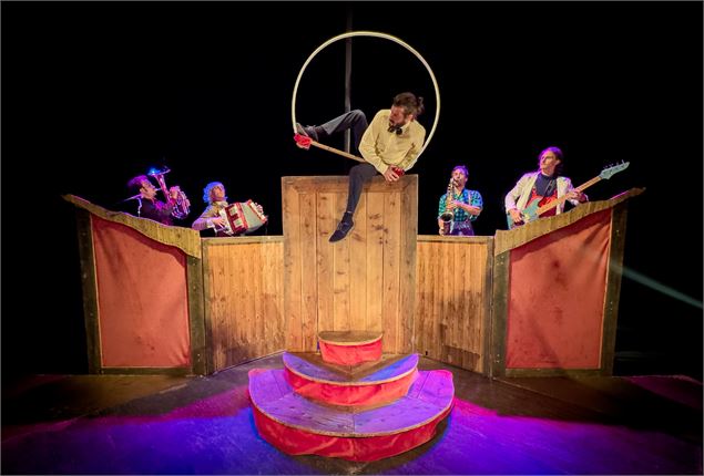 Les madeleines poulpes - Spectacle Est Dans La Rue_La Toussuire - Cie Kadavreski