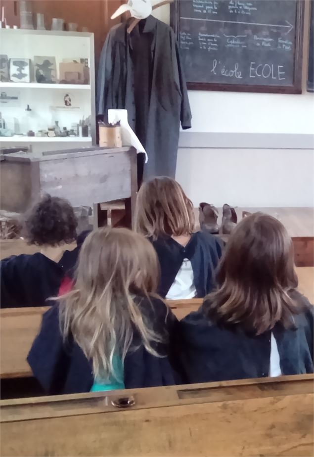 Découverte animée de l'école d'antan_Saint-Georges-d'Hurtières - Le Grand Filon - Le Grand Filon
