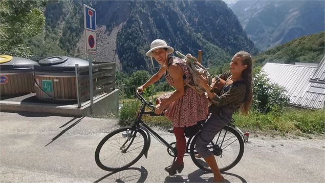 Spectacle | Les frangines du guidon_Aime-la-Plagne - La Baraque à Plume