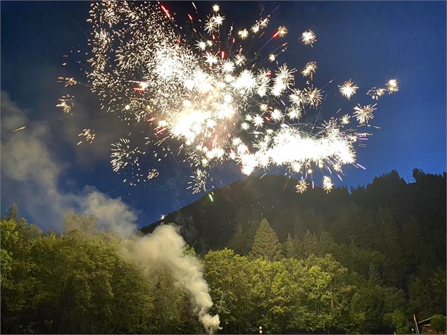 Photo feu d'artifice - OT Flumet/St Nicolas