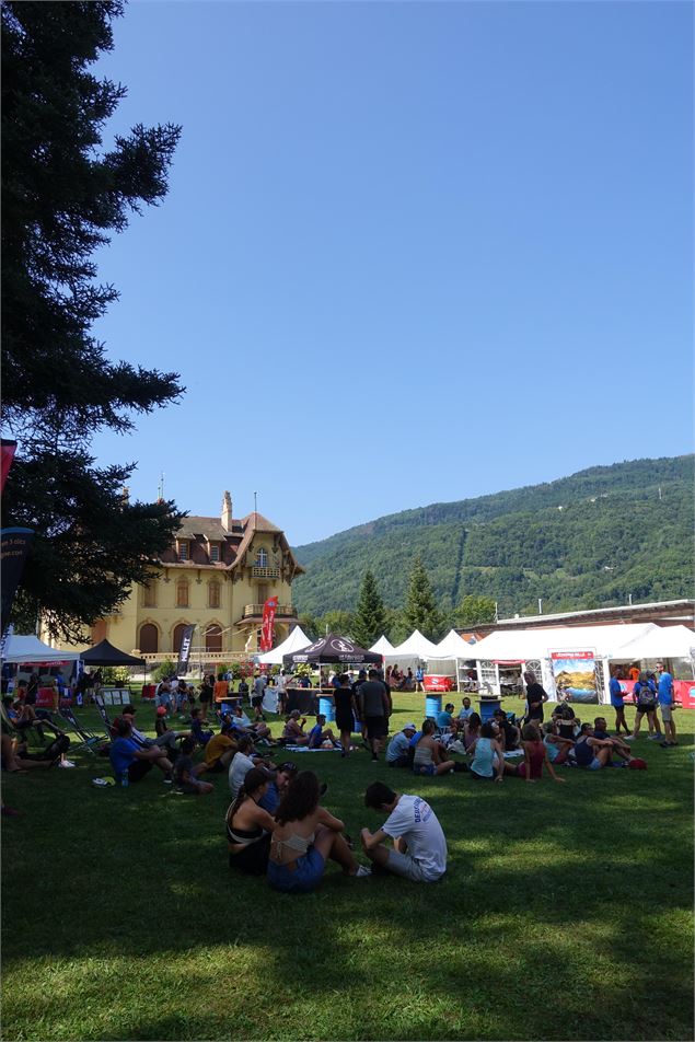 Village d'arrivée de l'Echappée Belle_Val-d'Arc - OT Porte de Maurienne