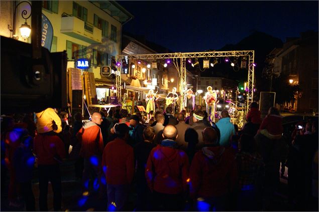 Concert dans la rue principale - OTHMV