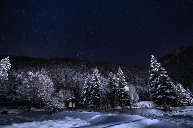 Photo du ciel nocturne d'hiver - D.Cuvelier - OTHMV