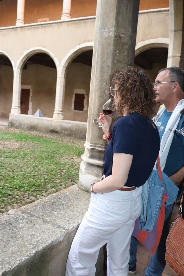 Monastère-dégustation - ©OTGBA - D.R.