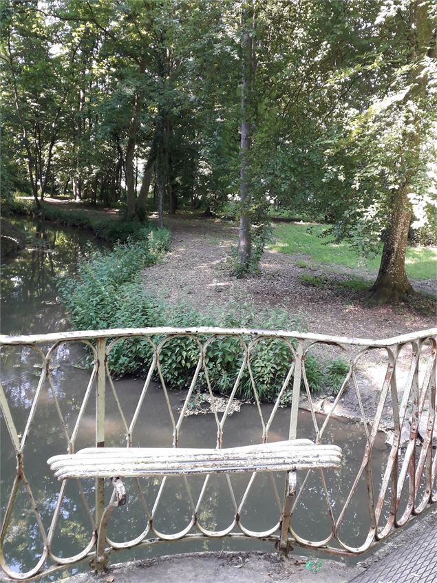 Pont à trois branches - Office de tourisme Vonnas Pont de Veyle