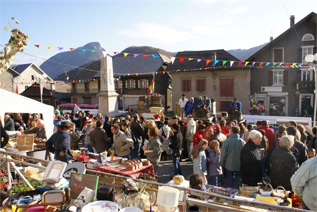 Foire d'automne - Praz de Lys Sommand Tourisme