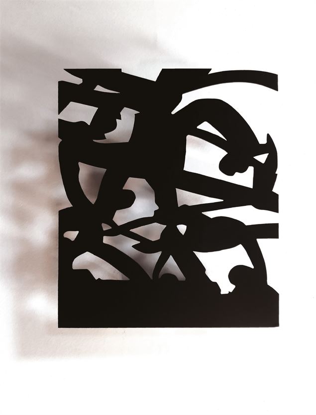 Graffiti Hommage à Piranèse 3. H30xL25cmx 5cm. aluminium découpé et laqué 2010 - Libre de droit, c