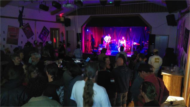 Soirée concerts Punk_Habère-Poche - Association Blackboard