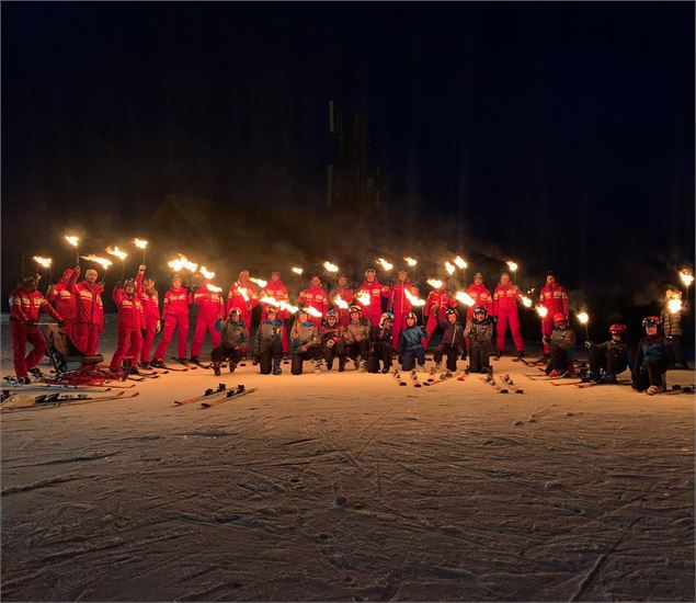 Moniteurs ESF d'Albiez et flambeaux - Alban Pernet