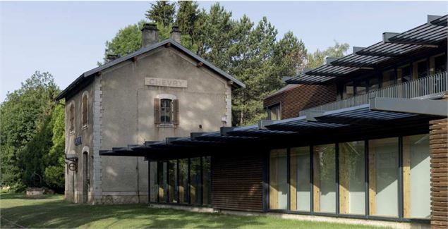 Maison communale des associations et de la culture à Chevry - Ministère de la Culture