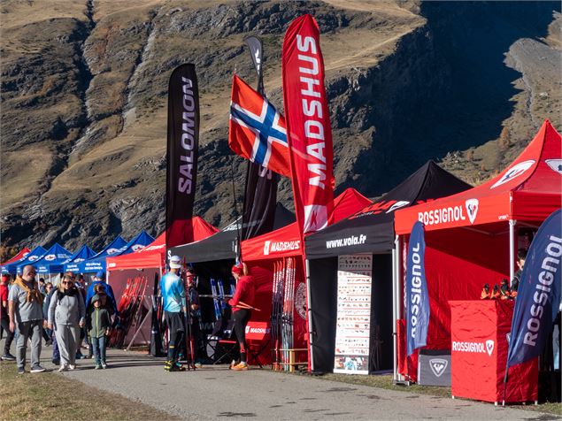 Les stands de matériel - OTHMV