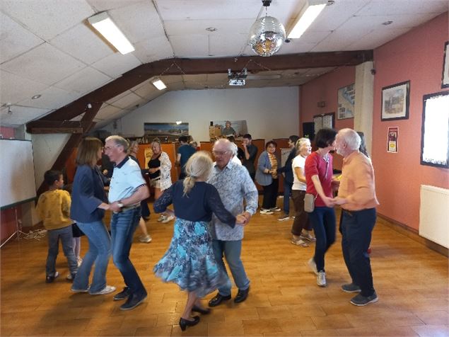 Initiation danses folkloriques italiennes - 0