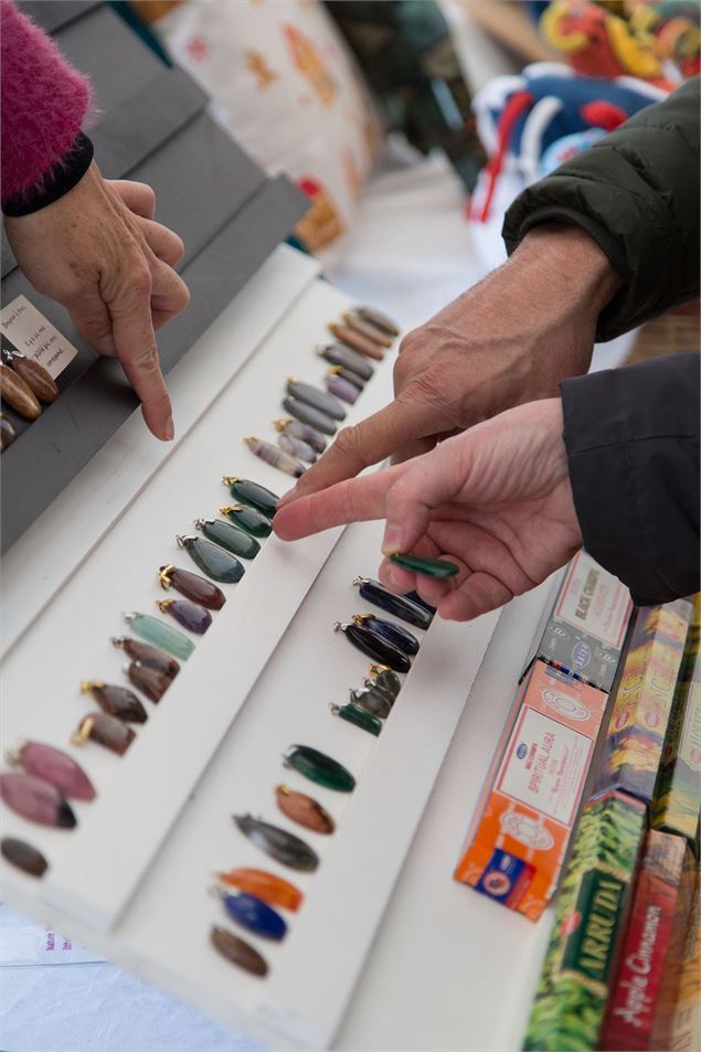 Marché de Noël Au Grand Air - Pierres & tisanes - Au Grand Air