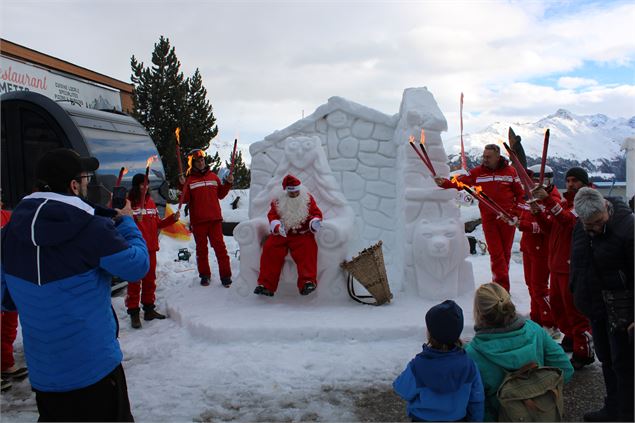 Arrivée du Père Noël sur les pistes et à Thyon 2000