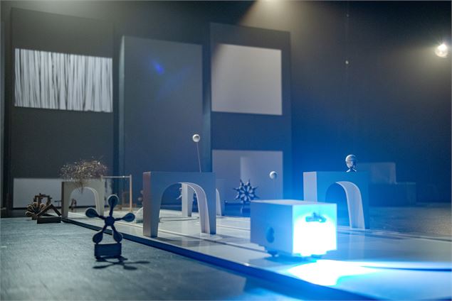 Un pays supplémentaire_Annecy - Sebastien_Jourdan