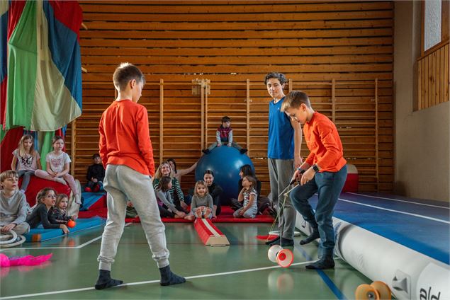 Univers du cirque_Val de Bagnes