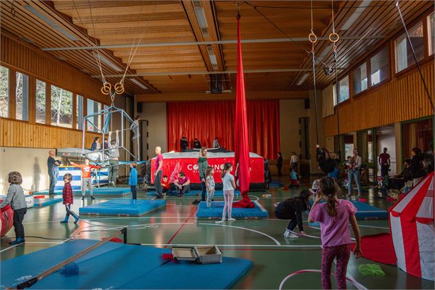 Univers du cirque_Val de Bagnes