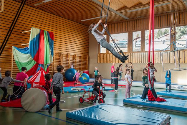 Univers du cirque_Val de Bagnes