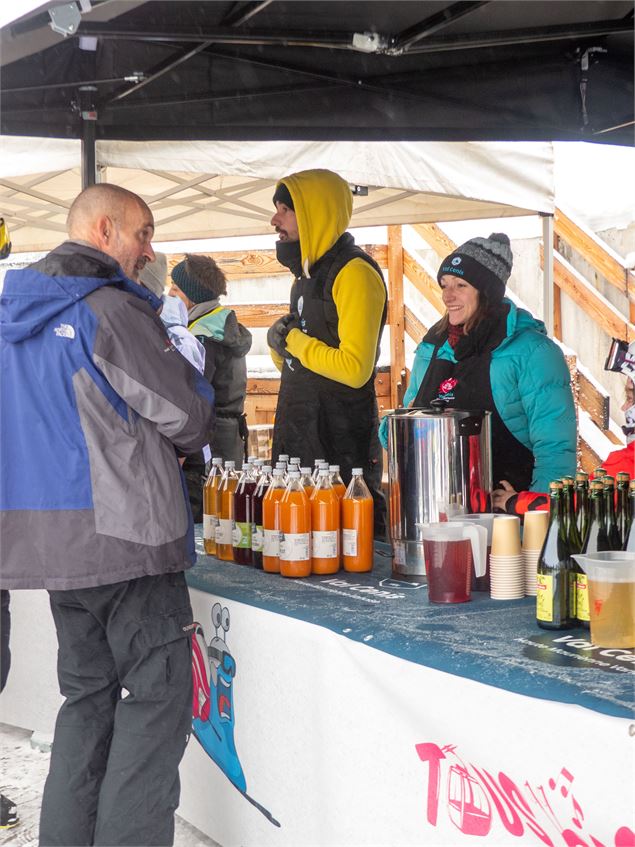 Stand de boissons - F.Monot - OTHMV