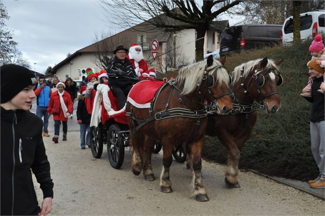 Marché de Noël_Cranves-Sales - Cranves-Sales