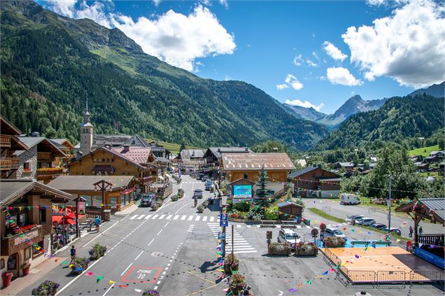 Pot accueil centre du village des Contamines