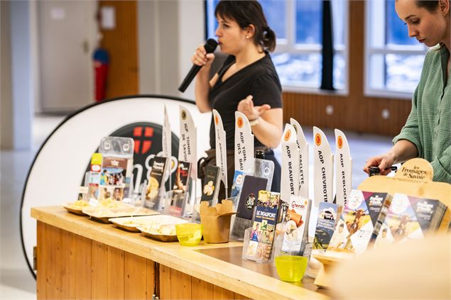 Atelier dégustation vins & fromages de Savoie - Châtel Tourisme