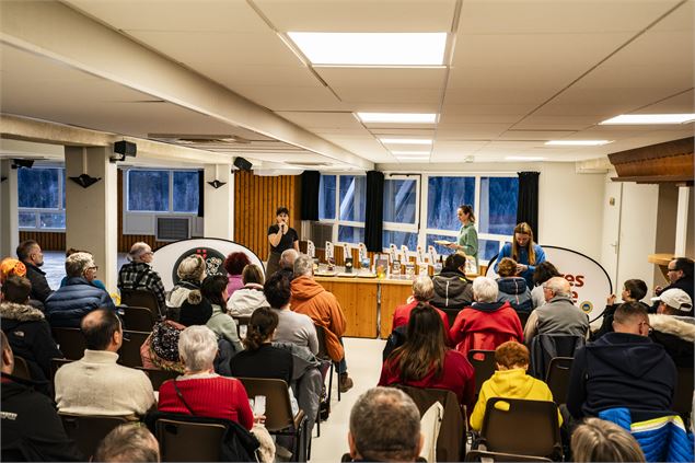 Atelier dégustation vins & fromages de Savoie - Châtel Tourisme