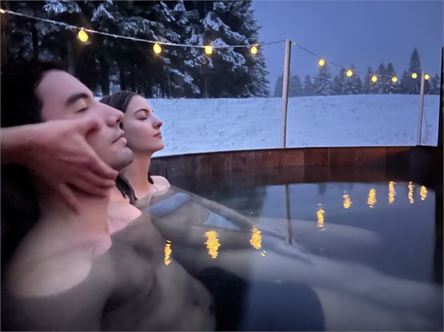 Massage à l'espace bien-être de la Praille - B.Morel