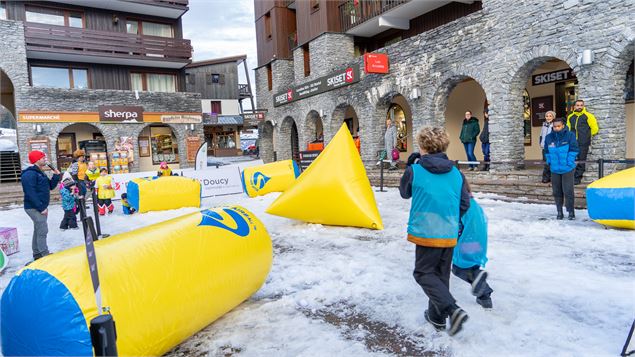 Bataille de boules de neige géante