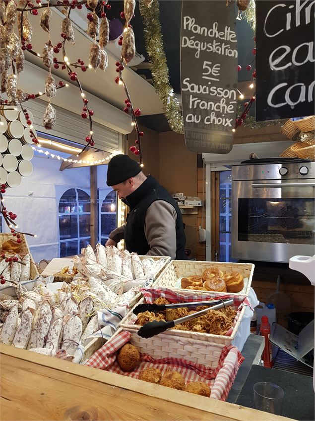 Village de la Patinoire - Bernard Benavente