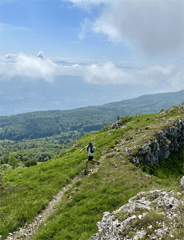 Ultra Trail Grand Colombier - 42km by Mac Sport_Plateau d'Hauteville - Intenses Sessions