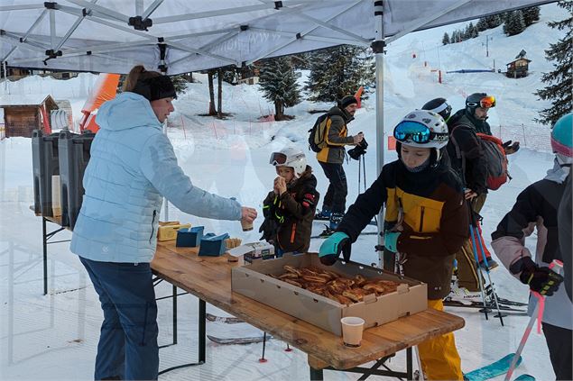 Ouverture de la station - petit déjeuner offert_Manigod - OT Manigod