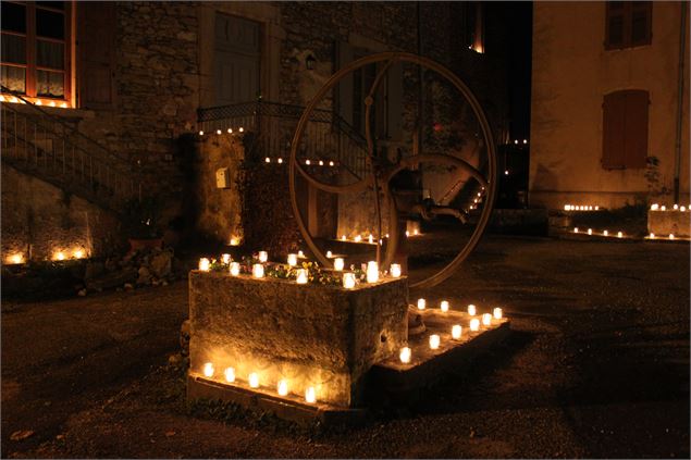 illuminations à la bougie à St-Sorlin-en-Bugey - Sabrina Megani