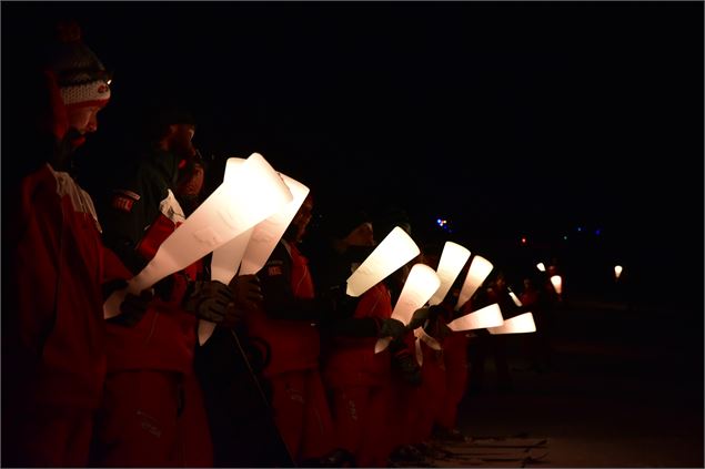 La Toussuire Flambeaux ESF - @Cliclacphotos