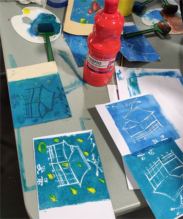 Atelier les p'tits curieux : la gravure sur mousse de Nöel !