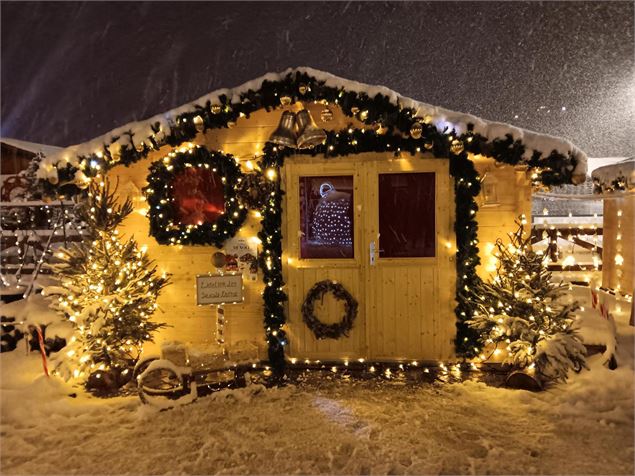Le Village de Noël_Megève - or