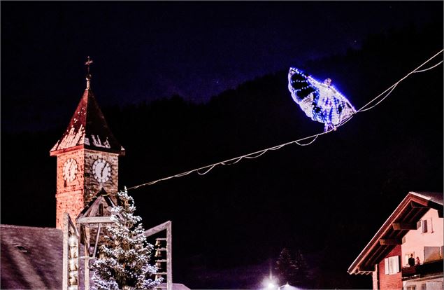Spectacle de noël : show de highline_Les Carroz-d'Arâches