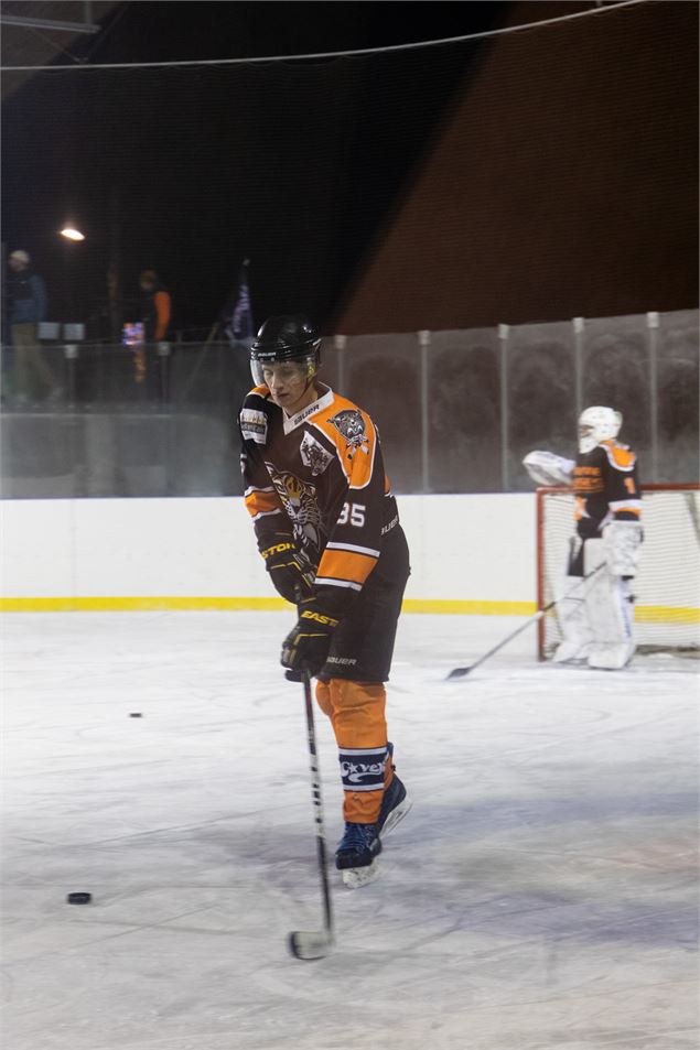 Match de hockey : les Lynx de Samoëns vs Super Puck de Genève_Samoëns - Office de Tourisme Samoens