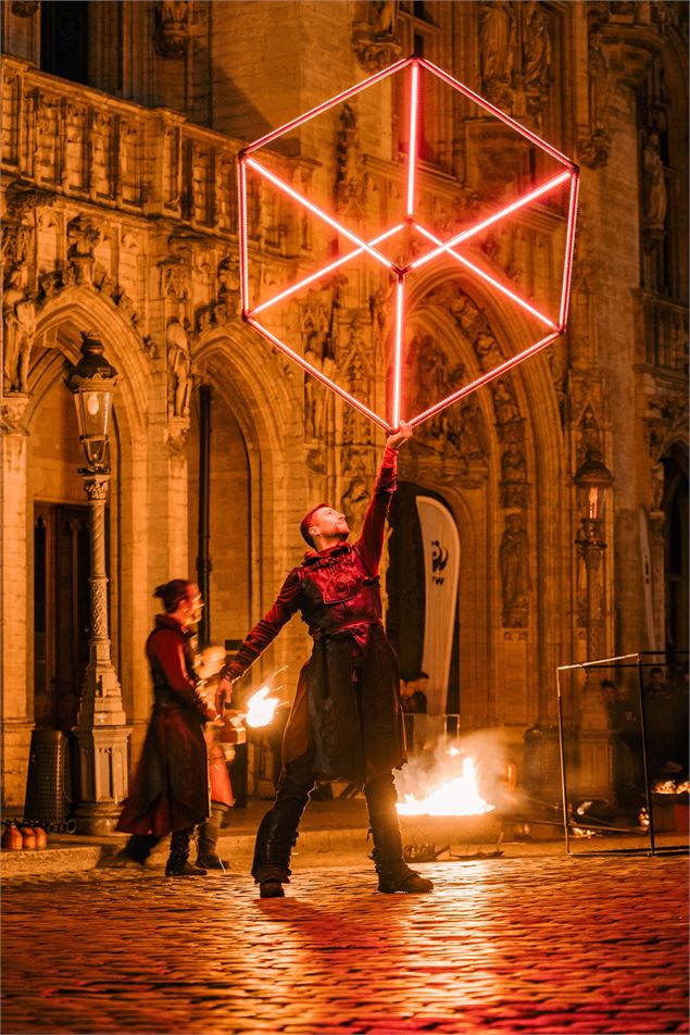 Scènes féériques | Invasioni Lunari & Cube Led_Les Crosets