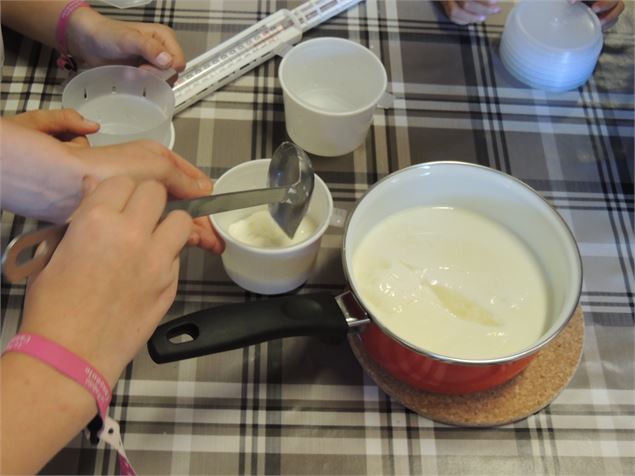 Les petits fromagers_Abondance - Pôle culturel d'Abondance