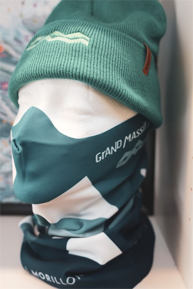 Bonnet et cache cou GRAND MASSIF_Flaine - Mathias Soubeyrand