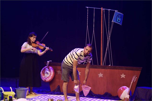 Photo du spectacle Le bateau des émotions - Compagnie Zik Zak