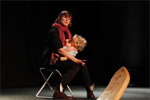 Festival Sommets du Rire Arêches-Beaufort - Comité des fêtes d'Arêches. PBM