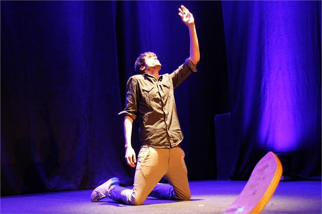 Festival Sommets du Rire Arêches-Beaufort - Comité des fêtes d'Arêches. PBM