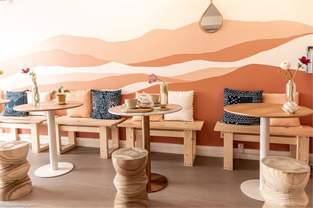 café peinture porcelaine - Clara Ferrand