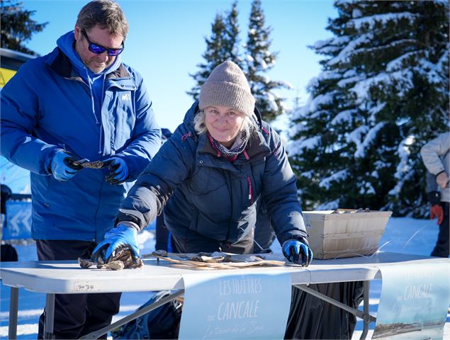 Dégustation d'huîtres au sommet !_Les Saisies