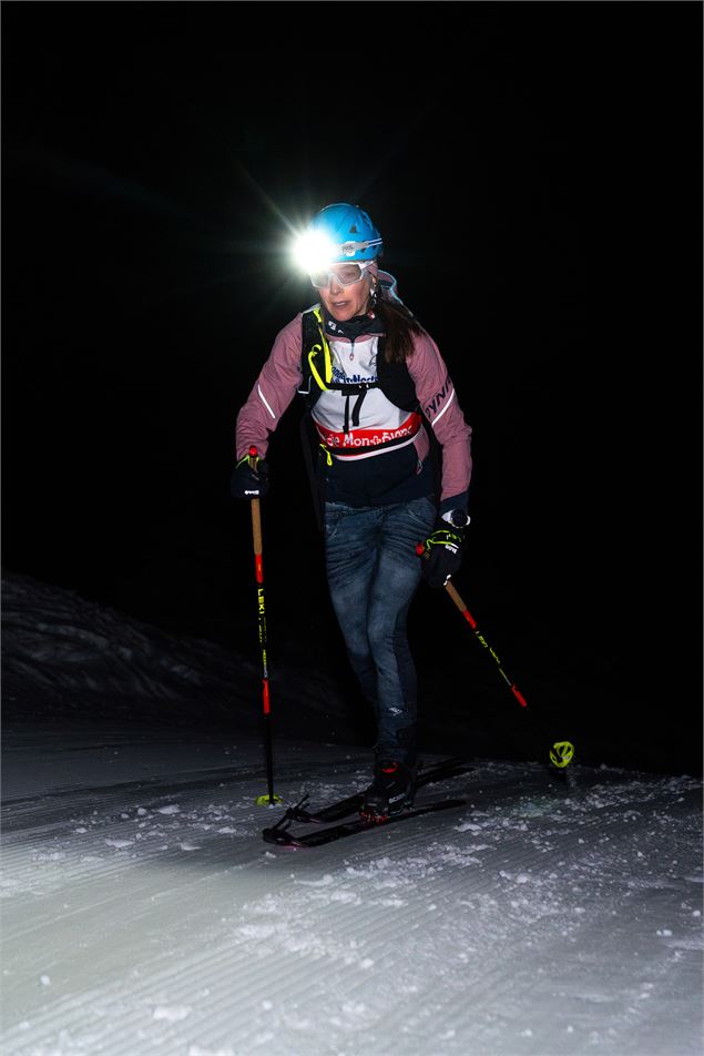 Signal Express : montée sèche de ski de randonnée en nocturne_Les Contamines-Montjoie