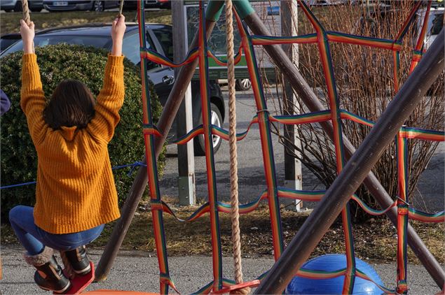Parcours d'obstacles des Givrés Warriors à Thollon ! - Manon Servoz
